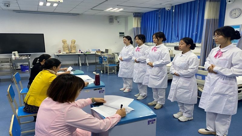 育儿嫂价格收费标准